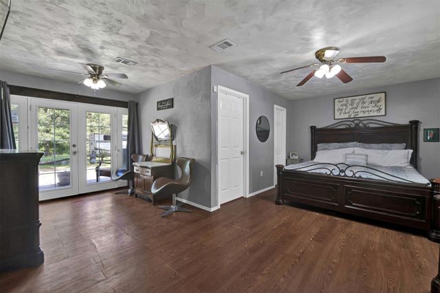 3522 County Road 3011, Cleveland, TX 77327