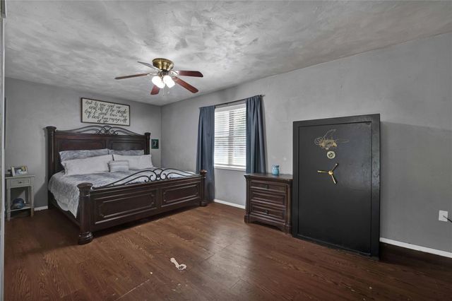 3522 County Road 3011, Cleveland, TX 77327