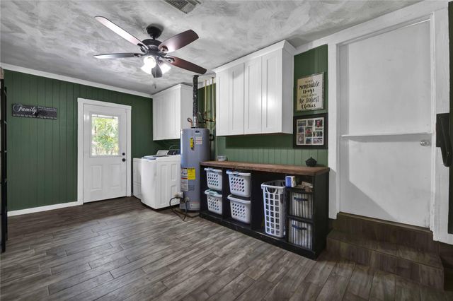 3522 County Road 3011, Cleveland, TX 77327