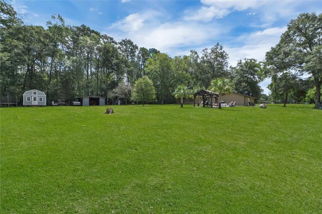3522 County Road 3011, Cleveland, TX 77327