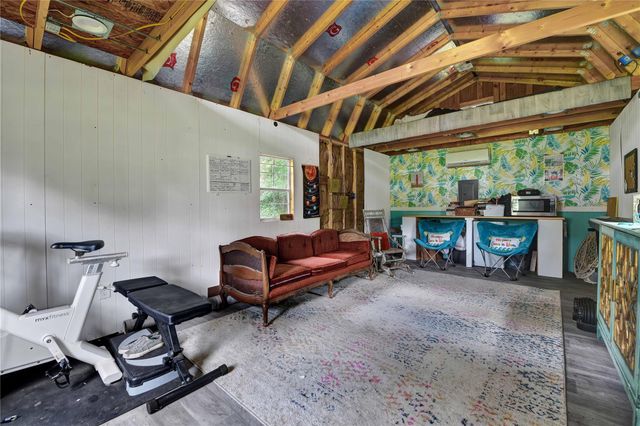 3522 County Road 3011, Cleveland, TX 77327