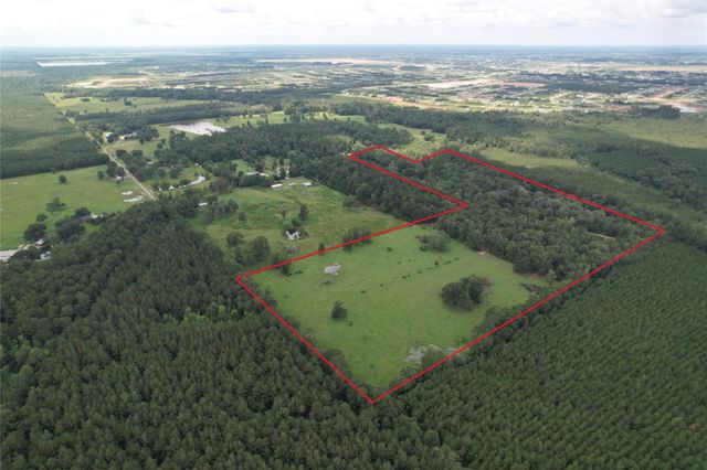 3522 County Road 3011, Cleveland, TX 77327