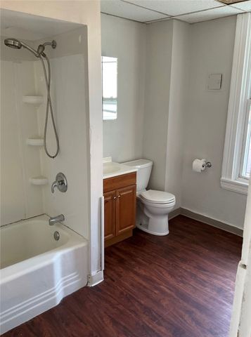 508 Chestnut St, Carnegie, PA 15106
