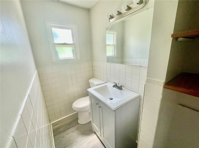 508 Chestnut St, Carnegie, PA 15106