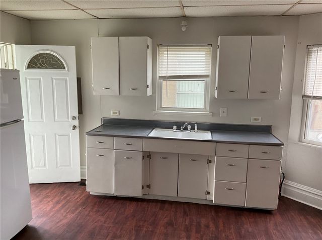508 Chestnut St, Carnegie, PA 15106