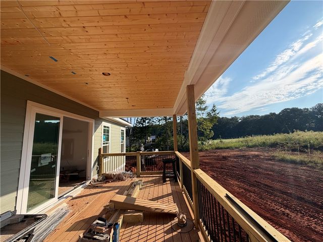 98 Jolly Wingo Road, Pendleton, SC 29670