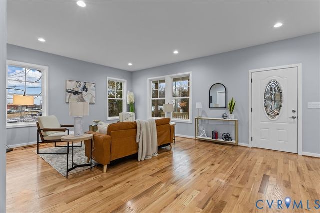 104 Center St, Petersburg, VA 23803