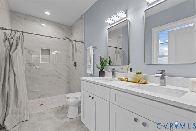 104 Center St, Petersburg, VA 23803