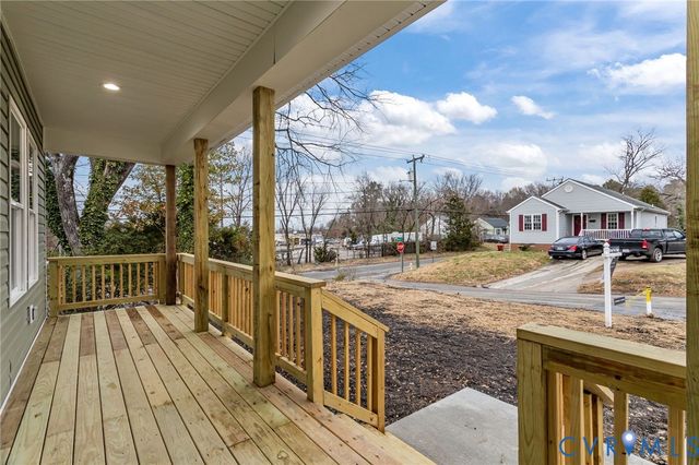 104 Center St, Petersburg, VA 23803