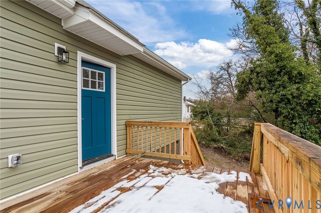 104 Center St, Petersburg, VA 23803