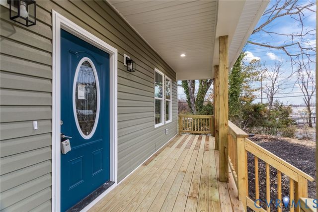 104 Center St, Petersburg, VA 23803