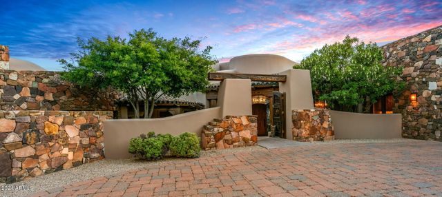 41731 N STONE CUTTER Drive, Scottsdale, AZ 85262