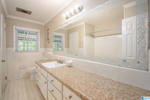 1416 BREWSTER CIRCLE, Birmingham, AL 35235