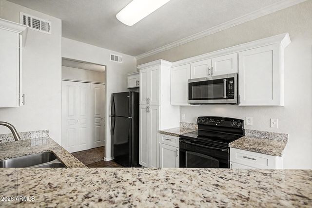 1941 S PIERPONT Drive 2071, Mesa, AZ 85206