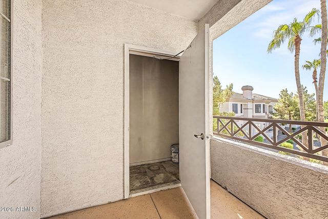 1941 S PIERPONT Drive 2071, Mesa, AZ 85206