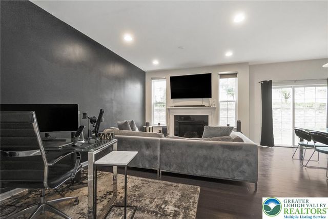 973 Spring White Drive, Upper Macungie Twp, PA 18031