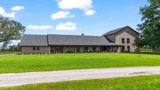 11074 W 64 Highway, Overton, TX 75684