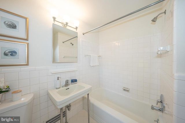 508 MONROE RD, Merion Station, PA 19066
