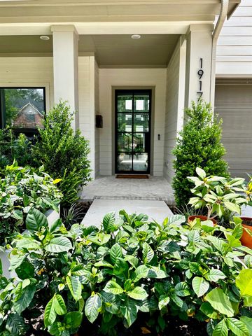 1917 Ridgemore Drive, Houston, TX 77055