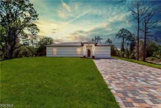 1019 Columbus BLVD S, Lehigh Acres, FL 33974