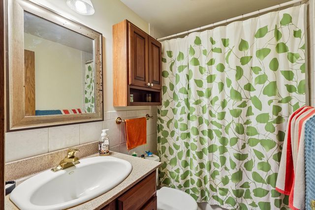 328 Eastern Avenue, Barrington, IL 60010