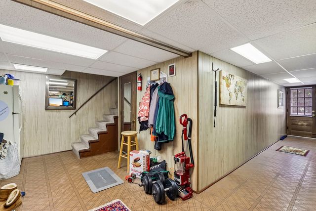 328 Eastern Avenue, Barrington, IL 60010