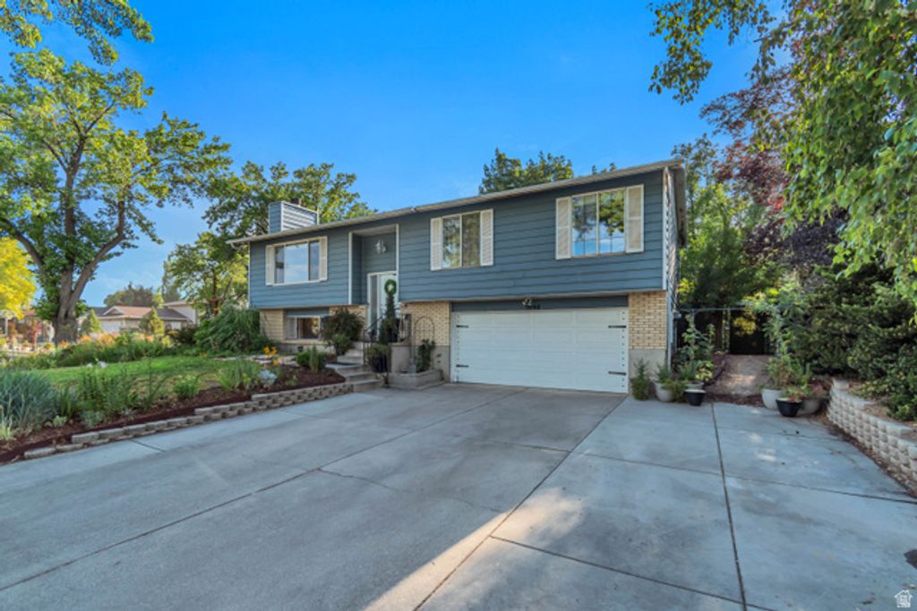5998 S BLUE STONE CIR, Murray, UT 84123 — photo 4