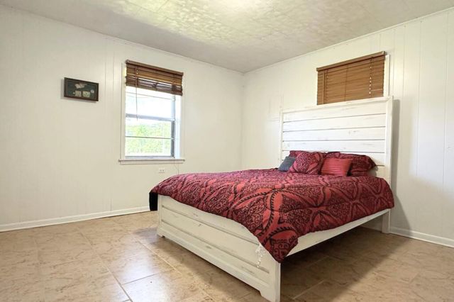 4679 Bayouside Dr, Chauvin, LA 70344