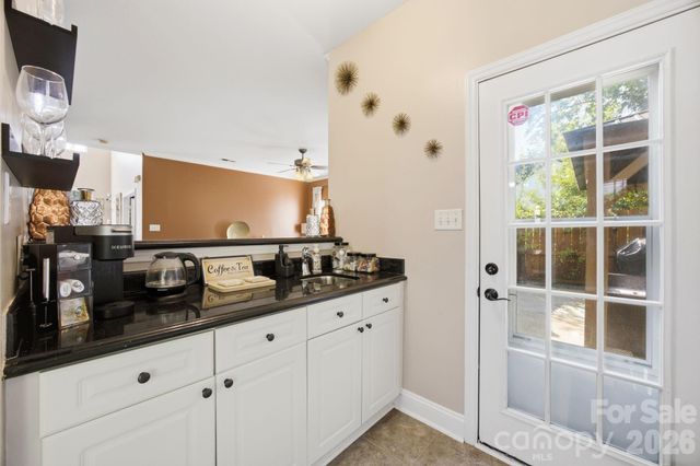 1946 Wilrose Place, Matthews, NC 28105