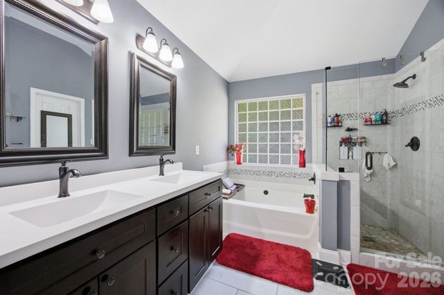 1946 Wilrose Place, Matthews, NC 28105
