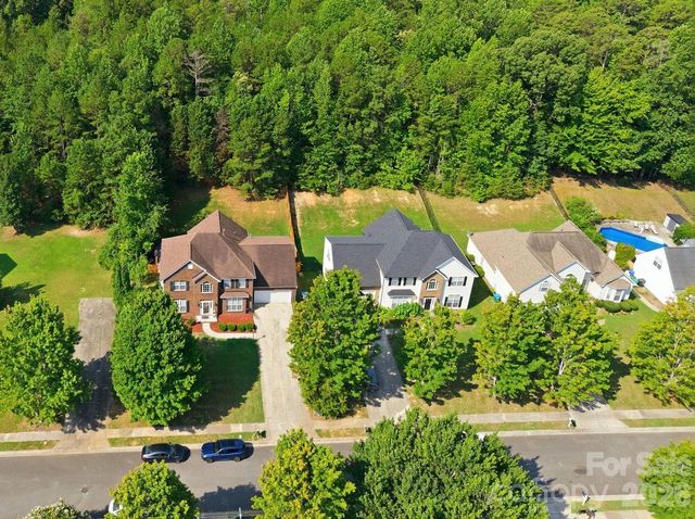 1946 Wilrose Place, Matthews, NC 28105