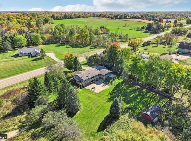 N1259 County Road P, Rubicon, WI 53078