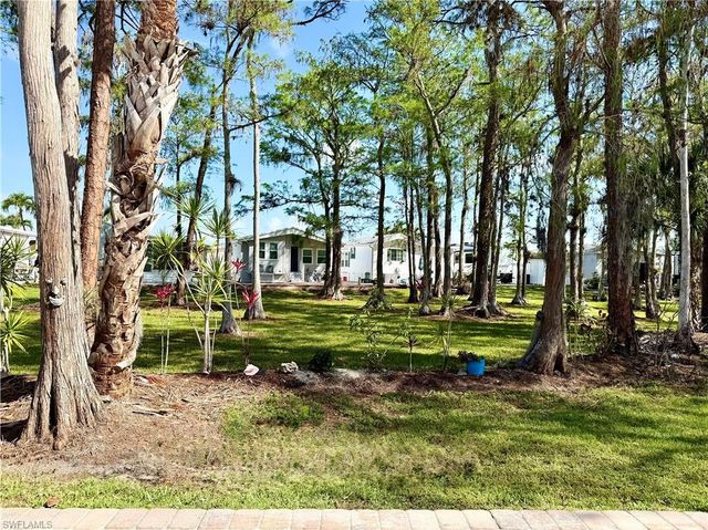 460 Vanda Sanctuary, Naples, FL 34114
