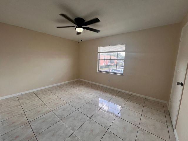 1665 W OAK RIDGE ROAD C, Orlando, FL 32809