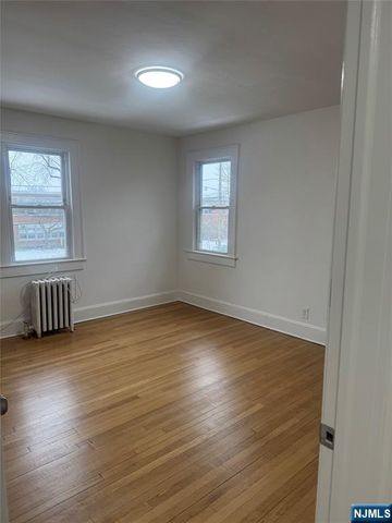 346 N Van Dien, Ridgewood, NJ 07675