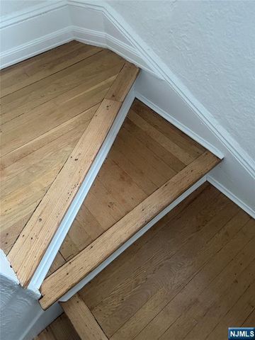 346 N Van Dien, Ridgewood, NJ 07675