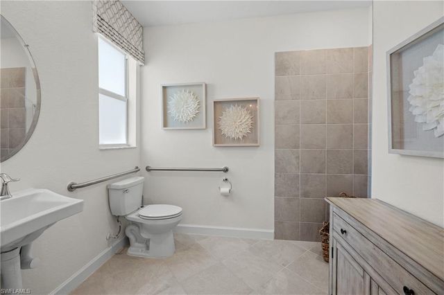 3203 Weston Manor DR, Alva, FL 33920