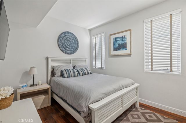 610 Marigold Avenue, Corona Del Mar, CA 92625