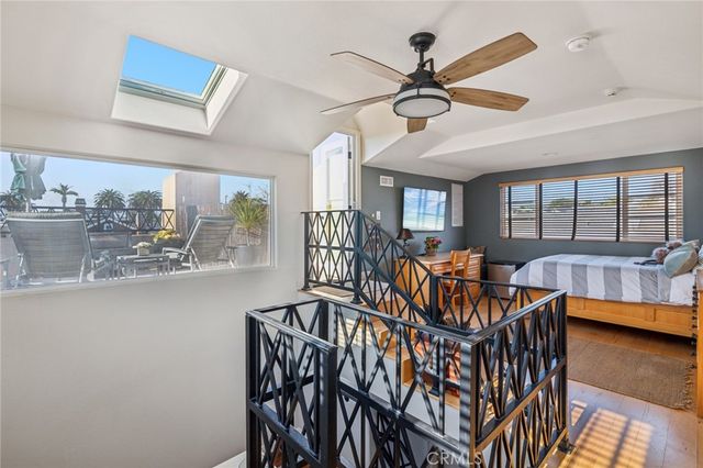 610 Marigold Avenue, Corona Del Mar, CA 92625