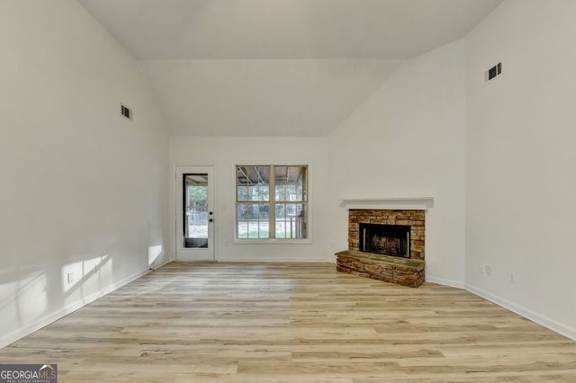 1201 Bridge Crest Drive, Winder, GA 30680