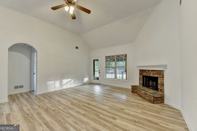 1201 Bridge Crest Drive, Winder, GA 30680