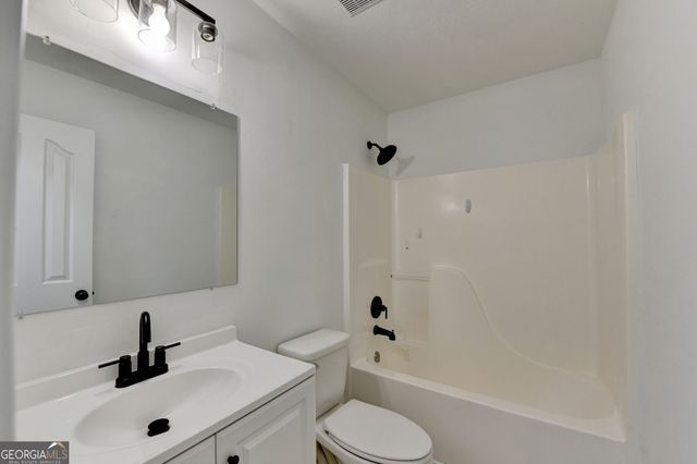 1201 Bridge Crest Drive, Winder, GA 30680