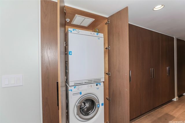 2139 Kuhio Avenue 1906, Honolulu, HI 96815