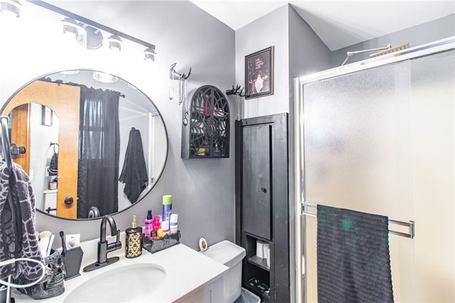 1208 Cambridge Drive, Warrensburg, MO 64093