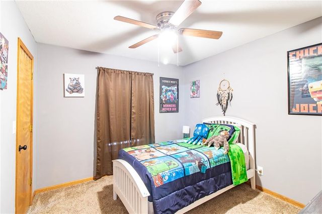 1208 Cambridge Drive, Warrensburg, MO 64093