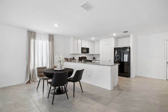 1784 Courage Creek, Crandall, TX 75114