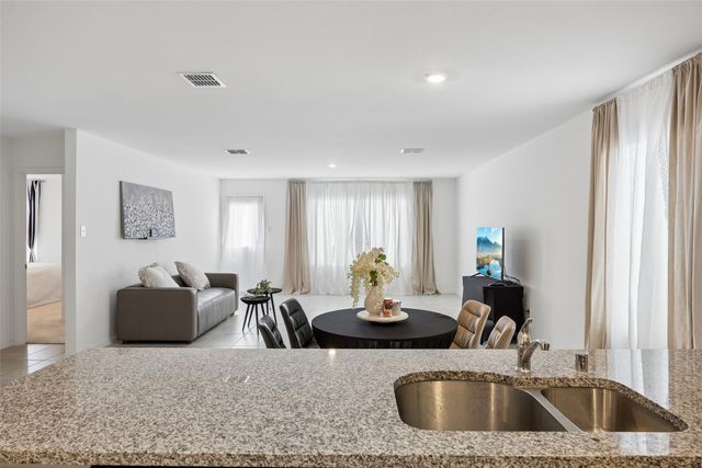 1784 Courage Creek, Crandall, TX 75114