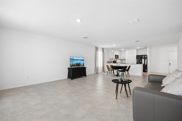 1784 Courage Creek, Crandall, TX 75114