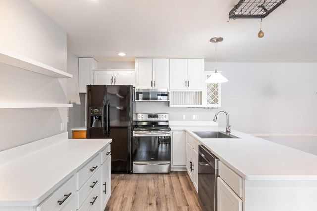 N6083 Heritage Drive, Green Lake, WI 54941