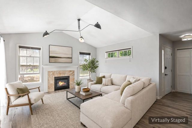 N6083 Heritage Drive, Green Lake, WI 54941